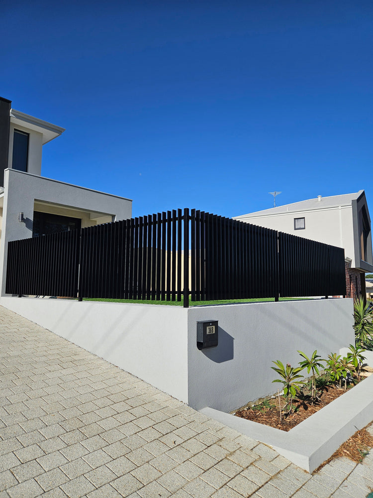 Aluminum Blade Fence
